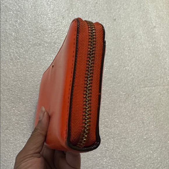 Kate Spade Orange Wallet - Picture 3 of 16